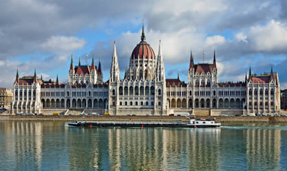 Viajes a BUDAPEST Y VIENA 2024 en español | Agencia de Viajes Festival