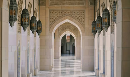 Viajes a FANTASÍA DE OMÁN 2026 en español | Agencia de Viajes Festival